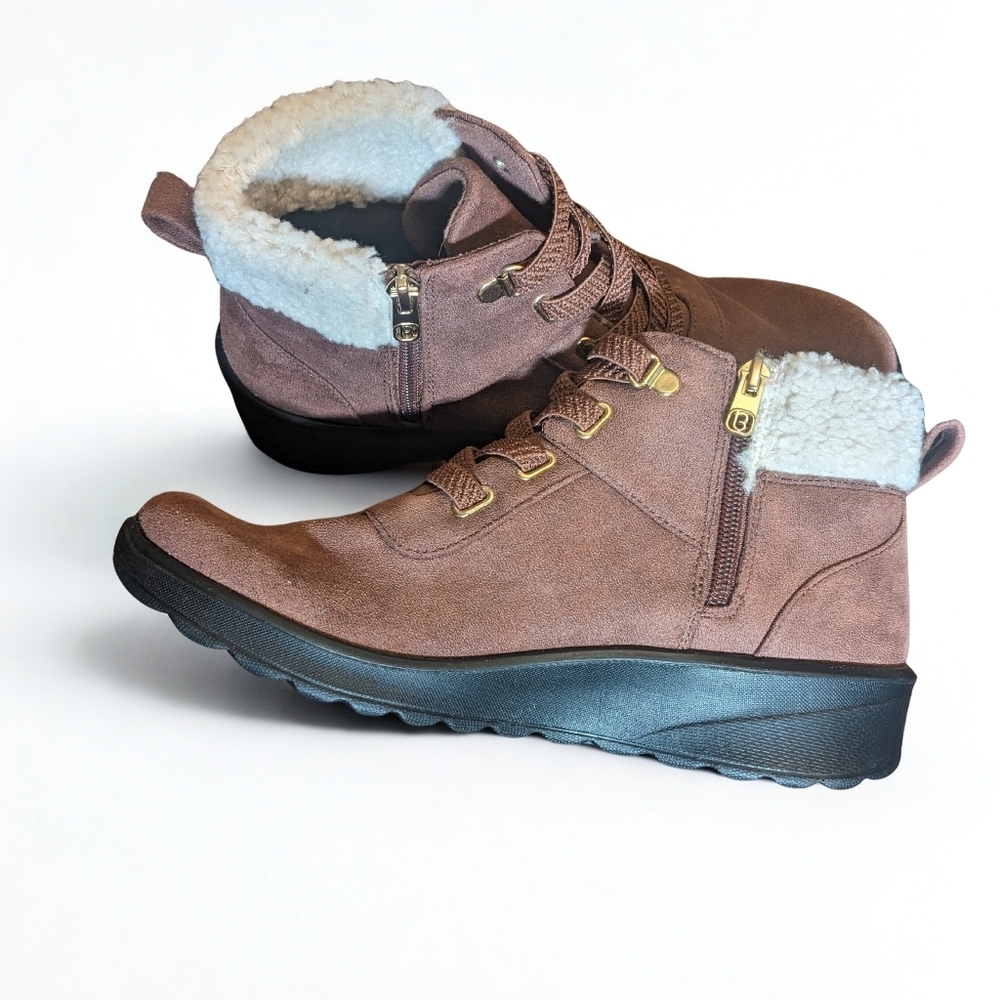 Bzees Garner Women Ankle Boots Brown Vegan Suede Vegan Fur Lined Comfort size 9 - Picture 5 of 11